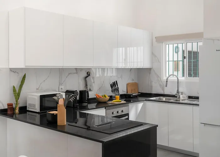 Casa Areia Dourada By An Island Porto Santo