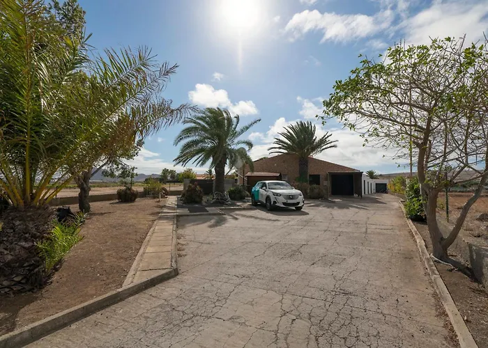 Casa Areia Dourada By An Island Porto Santo