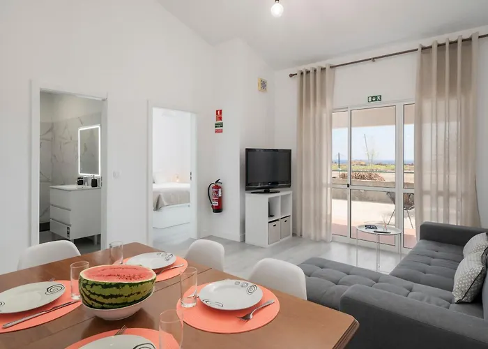 Casa Areia Dourada By An Island Prázdninový dům Porto Santo